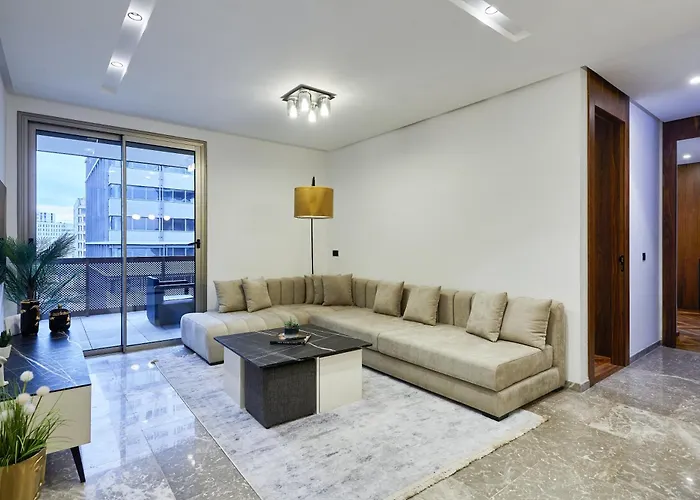 Modern Unit In Casa Finance City With Free Parking