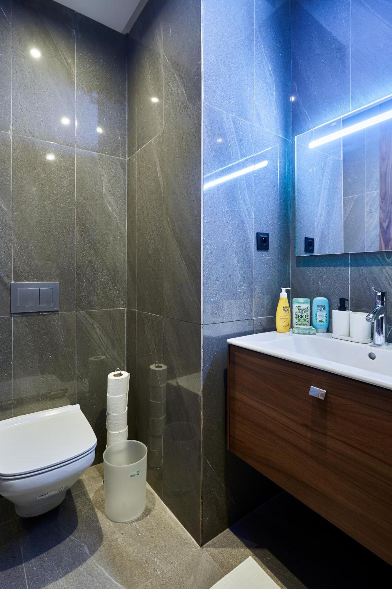 Appartamento Modern Unit In Casa Finance With Free Parking *